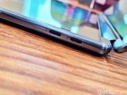 Lenovo Yoga Book 9i Punya Dua Layar Pas untuk Konten Kreator