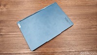 Lenovo Yoga Book 9i
