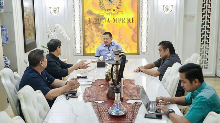 MPR RI