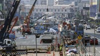 Direktur Utama PT MRT Jakarta (Perseroda), Tuhiyat bicara soal nasib proyek MRT saat Jakarta tak lagi jadi ibu kota. Ia memastikan proyek MRT fase 2-4 tetap lanjut meski ibu kota pindah ke IKN Nusantara.