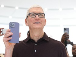 iPhone Terancam Digantikan Gadget AI? Ini Kata Tim Cook
