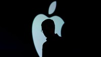 Tingkat rekrutmen Apple selama pandemi memang jauh lebih rendah dibandingkan raksasa teknologi lainnya seperti Amazon, Meta, Alphabet, dan Microsoft yang memanfaatkan pandemi untuk menumbuhkan bisnisnya. David Paul Morris/Bloomberg/Getty Images