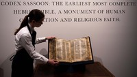 Codex Sasson adalah salah satu dari dua manuskrip berisi 24 buku dari Perjanjian Lama dalam Alkitab, yang bertahan hingga era modern. Diperkirakan manuskrip tersebut berusia 1.100 tahun.  