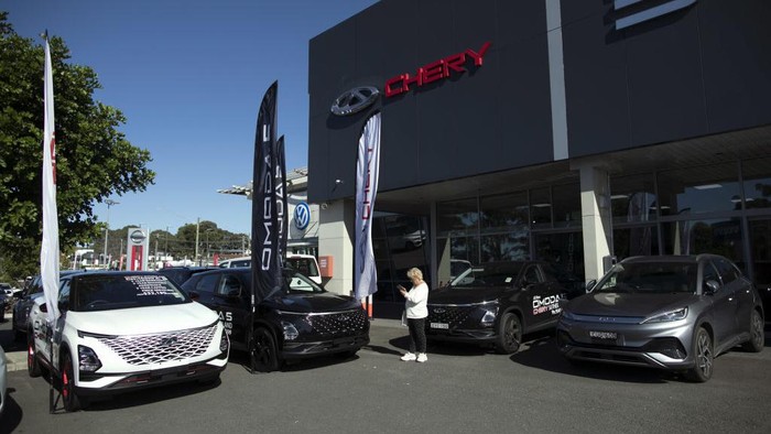 Chery Automobile Co. Omoda 5 vehicles at a dealership in Sydney, Australia, on Thursday, May 4, 2023. Chery is the latest Chinese carmaker trying to win over Australians with gasoline-powered SUVs pitched at the lower end of the market. Photographe