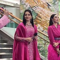 Mengenai dirinya yang menjadi inspirasi koleksi perhiasan beberapa jeweler,  Shaika merasa sangat tersanjung. “Menjadi inspirasi untuk satu orang saja sudah sangat berarti apalagi untuk para jeweler itu cerita lain. Aku hanya ingin menyentuh hati orang-orang dengan apa yang aku lakukan,” ujarnya.Foto: Rahmi Anjani/Wolipop