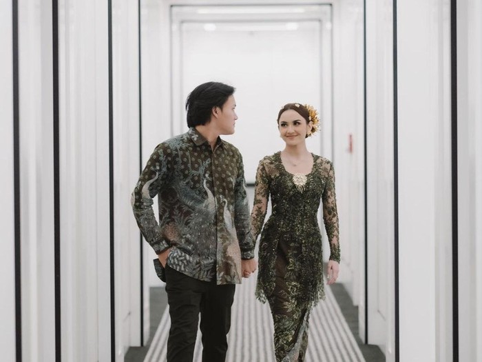 Kemesraan Rizky Febian dengan Mahalini.