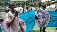 Para pendemo mendesak PBB merespon dan tidak tinggal diam melihat perang saudara di Sudan.  