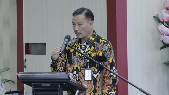 Yunsak El Halcon