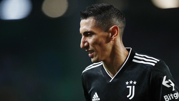 Soccer Football - Europa League - Quarter Final - Second Leg - Sporting CP v Juventus - Estadio Jose Alvalade, Lisbon, Portugal - April 20, 2023  Juventus Angel Di Maria reacts REUTERS/Pedro Nunes
