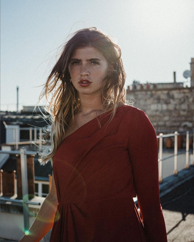 Wanita berdarah Prancis ini adalah pemegang sabuk hitam di olahraga bela diri judo. Dia juga jago tinju dan taekwondo. Foto: Instagram/@aurelia_agel