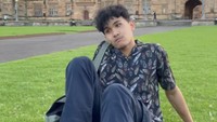 Mulanya Bima memang tampil sebagai seorang “hero” alias pahlawan. Akan tetapi, beberapa waktu setelah viral, dirinya seolah tak mampu menahan lisannya sehingga mengundang cibiran netizen. (Foto: Instagram @awbimax)