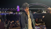 Setelah tuntas dengan Megawati, Bima kembali “berulah” ketika mobil yang ditumpangi Presiden Joko Widodo nyangkut di jalanan Lampung yang rusak. (Foto: Instagram @awbimax)