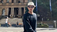 Sejumlah netizen berterima kasih atas keberanian Bima dalam menyuarakan pendapatnya demi kebaikan kampung halamannya. Namun, kian hari, pemilik akun TikTok @awbimaxreborn ini malah tampak problematik. (Foto: Instagram @awbimax)