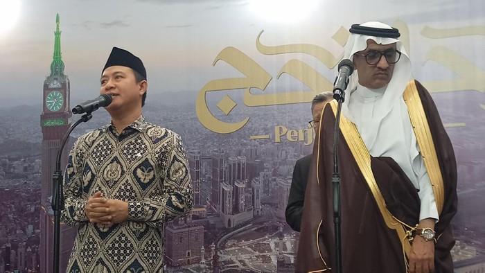Dirjen Penyelenggaraan Haji dan Umrah Kemenag Hilman Latief dan Dubes Arab Faisal Abudullah Amodi