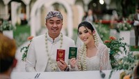 Fay Nabila tak menampik suka ditanya soal suami oleh netizen. Jujur eneg banget kalo ditanyain ini mulu. Kalian bisa tahu, jika kita tidak terlihat bersama lagi, itu mengatakan semuanya, tulisnya dilihat di Instagram belum lama ini. (Foto: Instagram/@ruangphotoworks)
