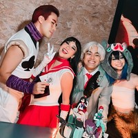 Ranggaz Laksmana, pebisnis dan influencer yang punya gelar Pangeran Jaksel itu juga bagian dari geng Aries. Mantan kekasih Shaloom Razade itu berbusana ala Loid Forger, karakter dalam anime SPY x FAMILY. Foto: Instagram