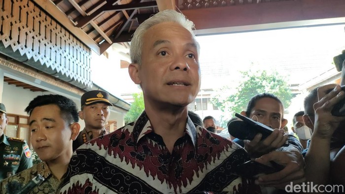 Gubernur Jawa Tengah Ganjar Pranowo di Balai Kota Solo, Rabu (10/5/2023).