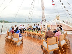 Cerita Jokowi Ajak Pemimpin ASEAN di Labuan Bajo Nikmati Senja