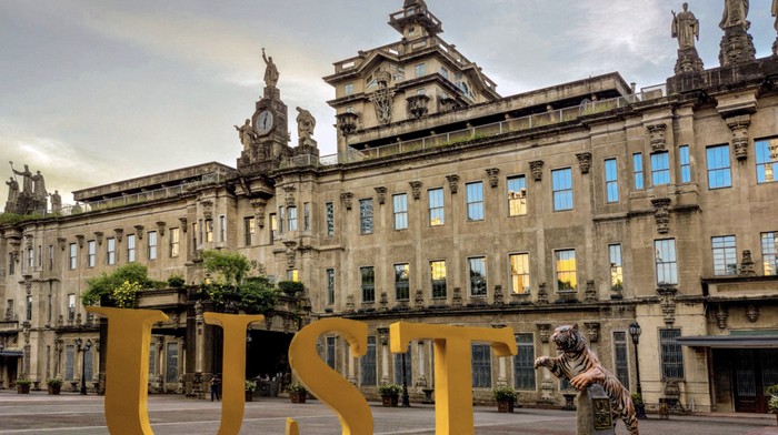 Kampus University of Santo Tomas di Filipina