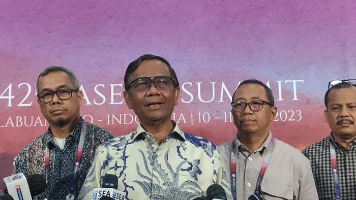 Mahfud Md di acara KTT Asean Labuan Bajo, Manggarai Barat.