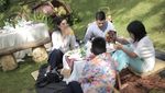 Makin Cantik, Gaya Dian Sastro Saat Jadi Dosen hingga Kulineran