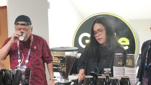 Menteri PUPR Basuki Hadimuljono menilai tantangan berat menjadikan Labuan Bajo sebagai tempat KTT ASEAN. Ia menyebut kalau di Bali, sudah bisa merem.