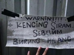 8 Peringatan Kejam di Kamar Mandi Ini Buktikan Kerasnya Kehidupan Anak Kos
