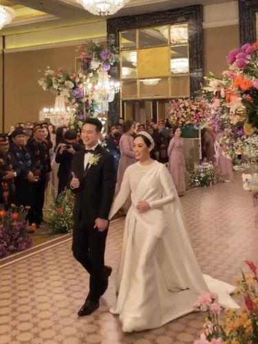 Pernikahan pasangan viral, Rizka Natakusumah dan Sang Ho Han Pernikahan pasangan viral, Rizka Natakusumah dan Sang Ho Han, pria asal Korea Selatan mendadak mencuri atensi warganet di media sosial.