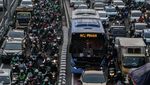 Potret Horornya Macet di Jakarta, Jam Kerja Jadi Dibagi Dua?