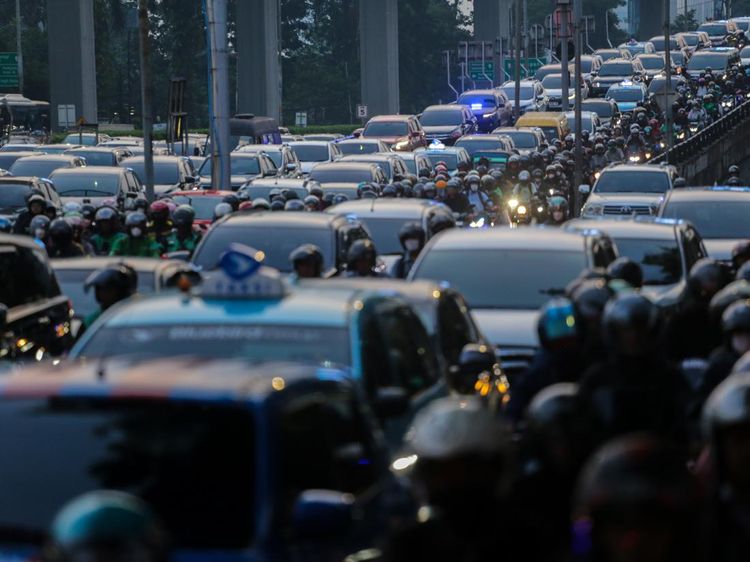 Potret Horornya Macet di Jakarta, Jam Kerja Jadi Dibagi Dua?