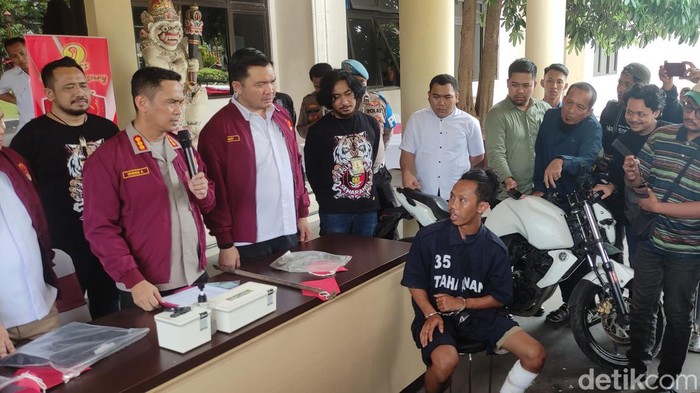 Rilis pelaku pembunuhan-mutilasi pemilik depot air isi ulang di Mapolrestabes Semarang, Rabu (10/5/2023).