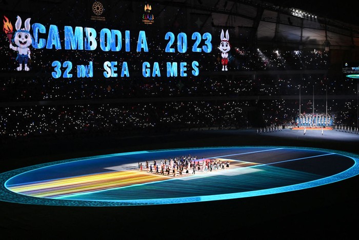 TOPSHOT - Performers take part in the opening ceremony of the 32nd Southeast Asian Games (SEA Games) at the Morodok Techo National Stadium in Phnom Penh on May 5, 2023. (Photo by TANG CHHIN SOTHY / AFP) (Photo by TANG CHHIN SOTHY/AFP via Getty Images)