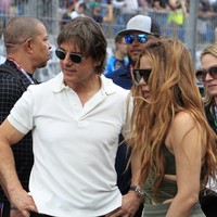 Menurut sumber yang sama, Tom Cruise dipandang sebagai jodoh yang tepat bagi Shakira. Begitu pula sebaliknya. Apalagi bila dilihat dari segi fisik. “Dia (Shakira) tidak lebih tinggi darinya (Tom),” ungkap sumber itu. (Foto: CHANDAN KHANNA/AFP via Getty Images)
