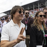 Status kedua selebriti ini sama-sama jomblo. Tom sudah bercerai dari Katie Holmes sejak 2012 lalu, sementara Shakira tak lagi bersama Gerard Piqué, yang ketahuan selingkuh. Tom dan Shakira juga punya pengalaman sebagai orangtua. (Foto: Matias J. Ocner/Miami Herald via AP)