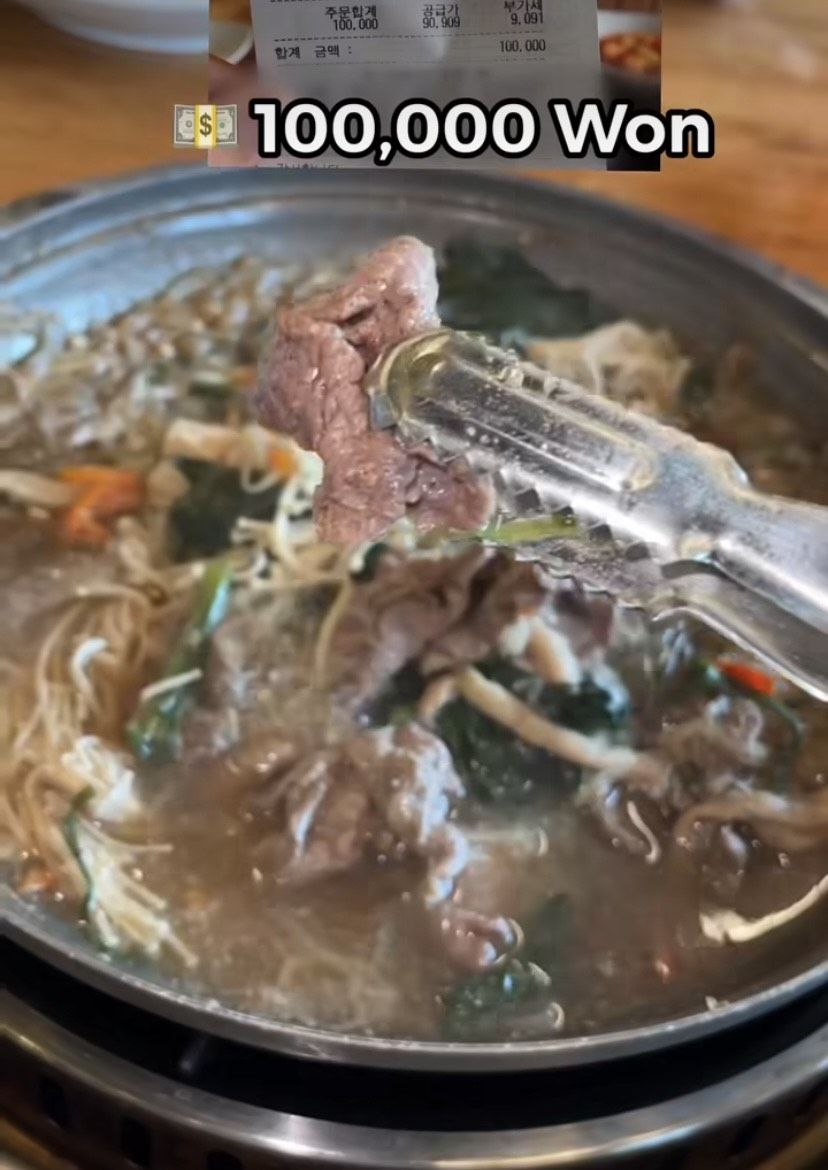 Sisca Kohl cobain daging burung unta