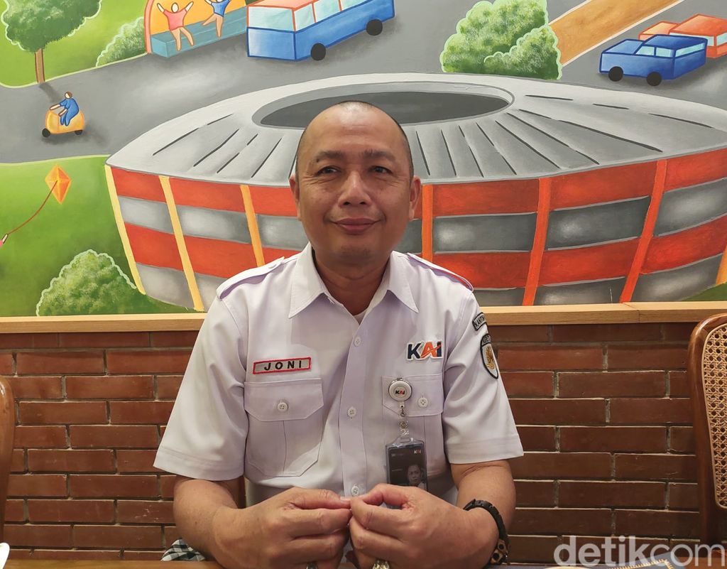 VP Public Relations KAI Joni Martinus