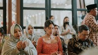 Adinda Thomas juga berterima kasih karena kedua orang tuanya sudah memberikan restu. Foto: instagram Adinda Thomas