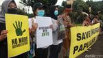 Bawa Tombak dan Panah, Suku Awyu Papua Geruduk Istana Negara
