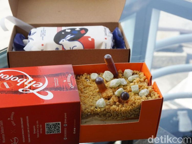 Bentuknya Unik! Kue Ini Desainnya Mirip Teh Botol hingga Permen White Rabbit