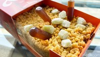 Tampilannya yang menarik membuat kue ini tampak cantik dan sayang untuk dimakan. Foto: detikFood
