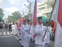 Diiringi Parade Kebudayaan, PDIP Daftarkan Bacaleg Ke KPU