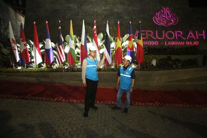 Direktur Utama PLN Darmawan Prasodjo