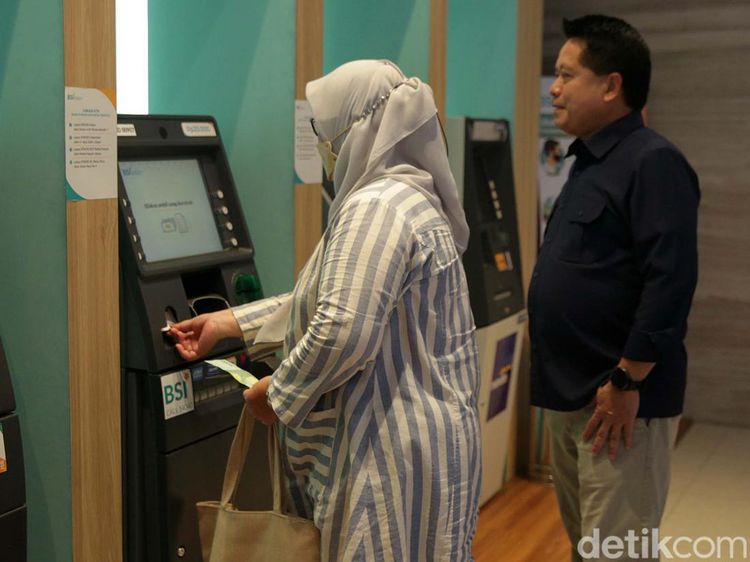 Dirut BSI Pastikan Layanan ATM Kembali Pulih
