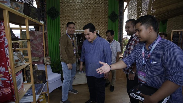 Erick Thohir Cek Produk UMKM Binaan BUMN di KTT ASEAN, Ada yang Tembus Eropa