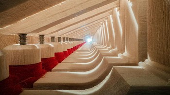 Cara Kerja Bagian Dalam Grand Piano Fazioli, Dibuat Dari Lebih Dari 11.000 BagianFoto: Charles Brooks