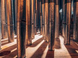 Foto Bagian Dalam Alat Musik Bikin Tercengang, Bak Bangunan Megah