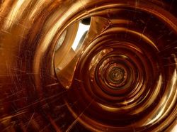 Foto Bagian Dalam Alat Musik Bikin Tercengang, Bak Bangunan Megah