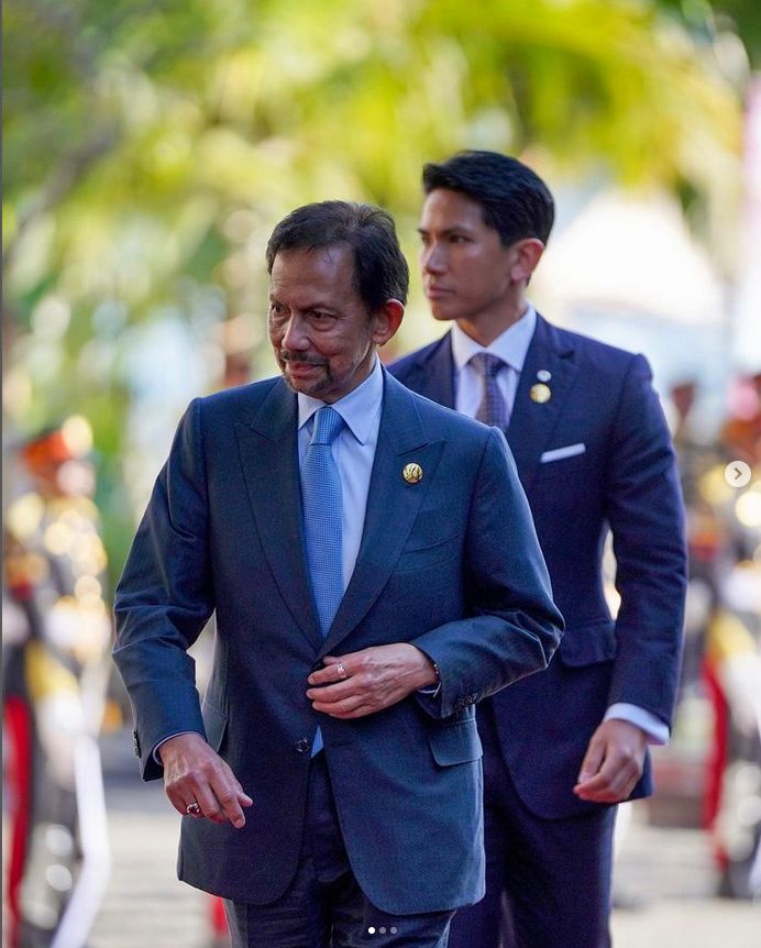 Gaya Pangeran Brunei Temani Ayah ke KTT Asean di Labuan Bajo