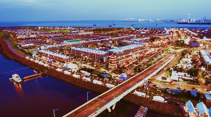 Golf Island PIK