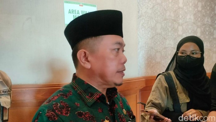 Gubernur Jambi Al Haris. (Ferdi Almunanda/detikSumut)